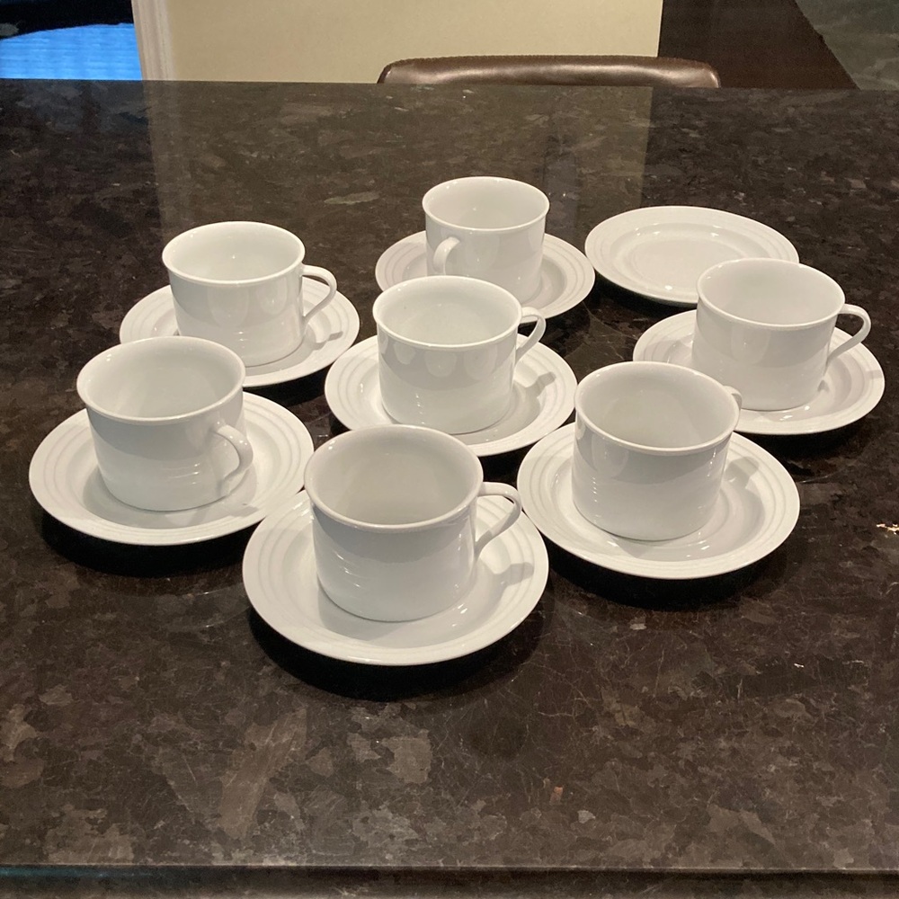 Crate&Barrel White Cup and Saucer Set so ho spirit